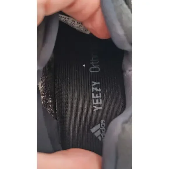 Adidas Yeezys Men's 700 V3's Clay Brown. Size 7 Men-8.5 W streetwear Athleisure - Picture 10 of 12